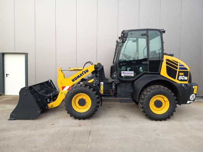 Radlader Komatsu WA80M